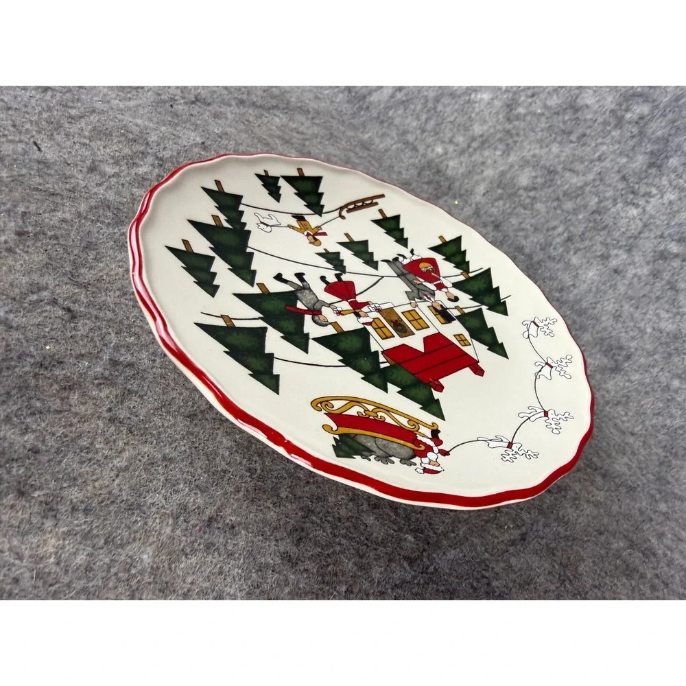 MASON'S Christmas Village TIDBIT  Ironstone Made‎ in England 61/4